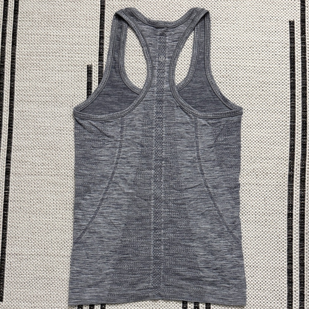 Lululemon Swiftly Tech Racerback Tank Top - Picture 2 of 4